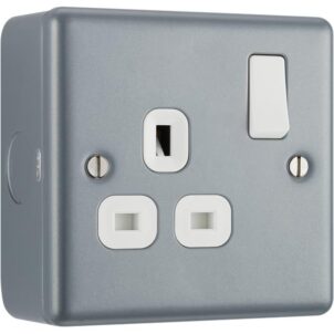 Metal Clad Switched Socket 1-Gang 13A