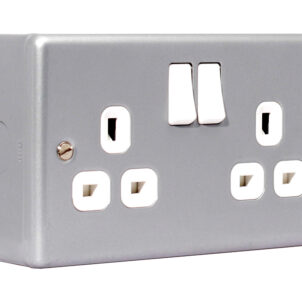 Metal Clad Switched Socket 2-Gang 13A