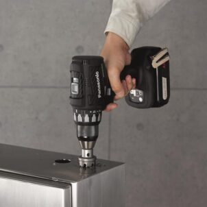 EY74A2XT32 Brushless Drill/Driver & Systainer Case 18V Bare Unit - Image 3