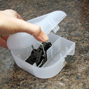 Enclosed Mouse Trap - Image 2