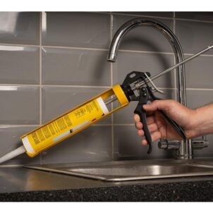 Roughneck Heavy Duty Sealant Gun 10.1/2 IN - Image 4