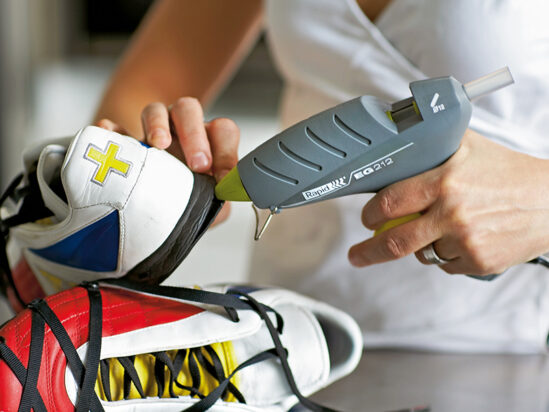 EG212 Multi-Purpose Glue Gun 200W 240V - Image 4