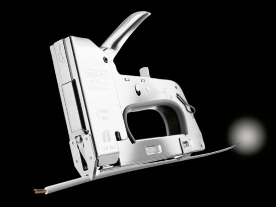R28 Heavy-Duty Cable Tacker (No.28 Cable Staples) - Image 5