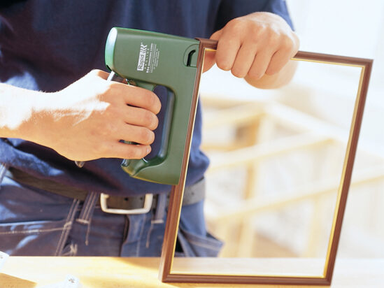 R64E Ergonomic Combi Tacker - Image 4