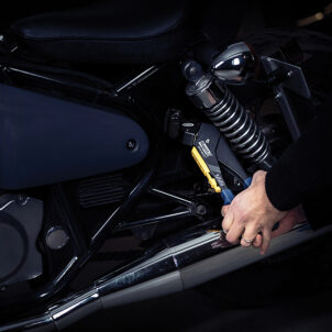 RP60 MULTI™ Pivoting Head Riveter - Image 4