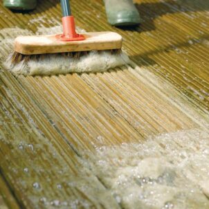Decking Cleaner & Reviver 5 litre - Image 4