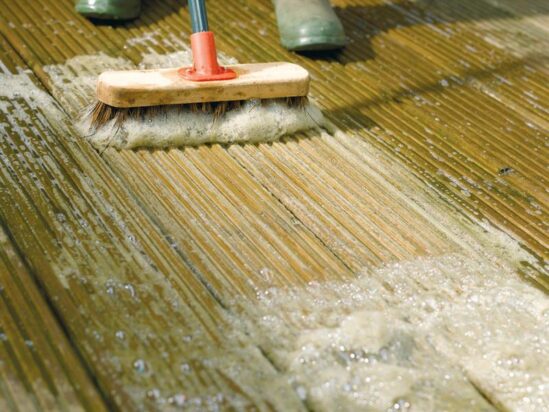 Decking Cleaner & Reviver 5 litre - Image 4