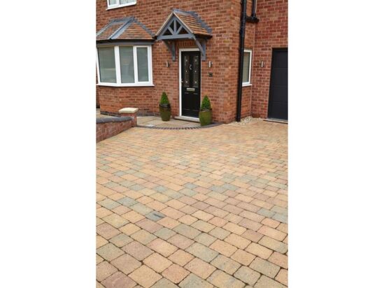 Thompson's One Coat Patio & Block Paving Seal 5 litre - Image 3