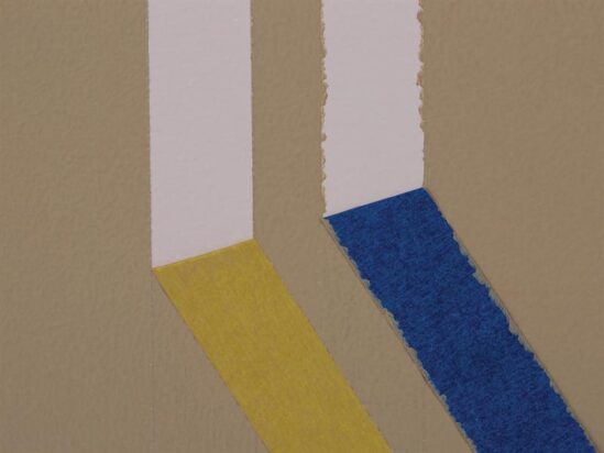 FrogTape® Delicate Surface Masking Tape 24mm x 41.1m - Image 2