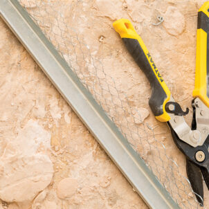 FatMax® Yellow Ergo Aviation Snips Straight Cut 250mm (10in) - Image 2