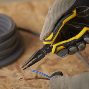 ControlGrip™ Long Nose Cutting Pliers 150mm (6in) - Image 2