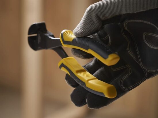 ControlGrip™ End Cutter Pliers 150mm (6in) - Image 4