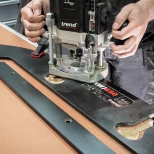 Kitchen Worktop Jig with Peninsular Cut 650mm - Image 5