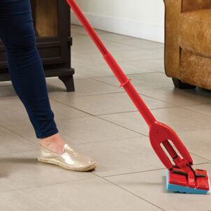Magic Mop Flat Head & Handle - Image 5