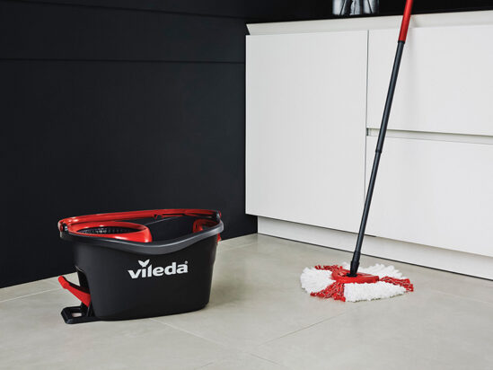 Turbo Spin Mop & Bucket Kit - Image 2