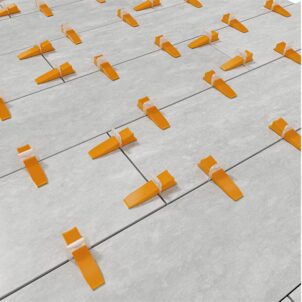 LASHXL Tile Levelling Clips & Wedges (150) - Image 2
