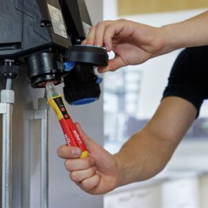Non-contact Voltage Detector, Explosion Protected 12-1000V AC - Image 2