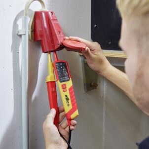 Voltage and Continuity Tester 12-1,000 V AC, CAT IV