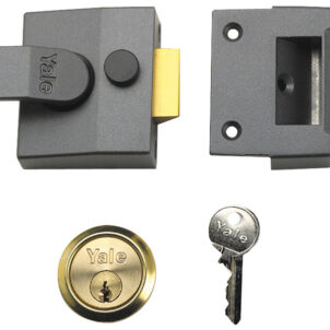 84 Standard Nightlatch 40mm Backset DMG Finish Box