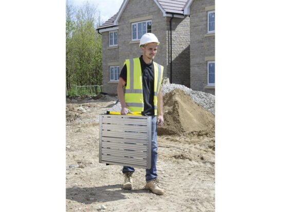 Fibreglass Hop-up Work Platform 600 x 600mm - Image 3