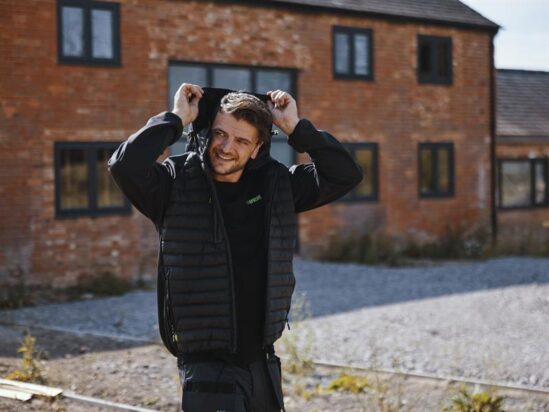 Ashcroft Hybrid Padded Jacket - M (38/40in) - Image 3
