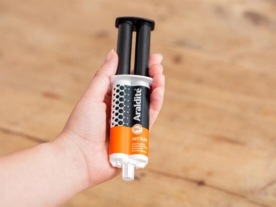 Instant Epoxy Syringe 24ml - Image 7