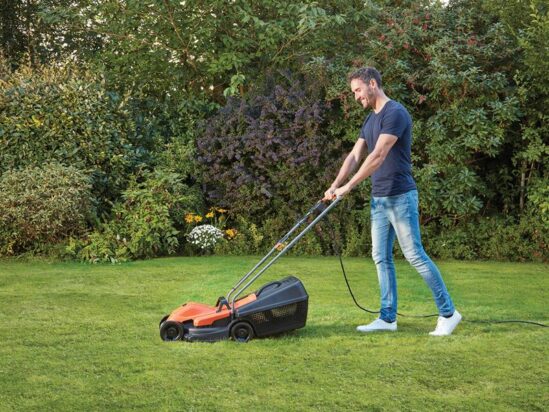 BEMW451 Electric Lawnmower 32cm 1200W 240V - Image 2