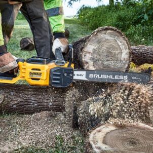 DCMCS575N XR FlexVolt Chainsaw 50cm Bar 54V Bare Unit - Image 7