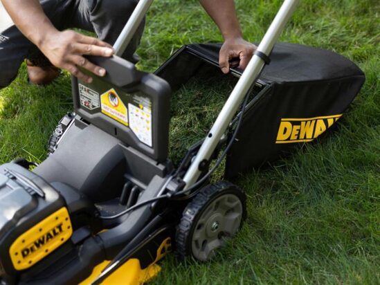 DCMWP134N XR Push Mower 2 x 18V Bare Unit - Image 6