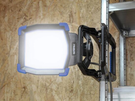 LED Clip Light 40W 240V - Image 8
