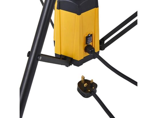 Plasterer's Area Light with Outlet Socket 4500 Lumens - Image 4