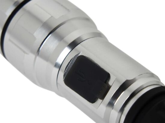 Rechargeable Hand Torch 500 Lumens - Image 3