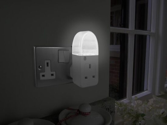 Plug-Through Night Light - Image 2